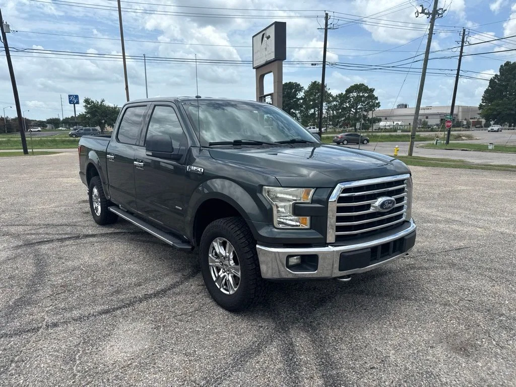 Certified Used 2015 Gray Ford XLT image 20