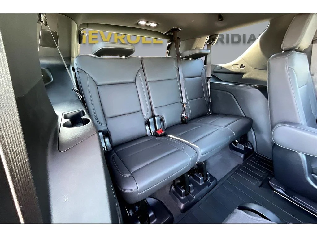 Used 2025 Cypress Gray Chevrolet Z71 image 20