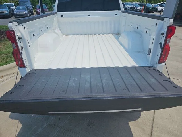 Used 2024 White Chevrolet RST image 22