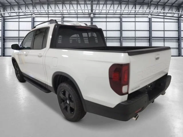 New 2026 Platinum White Pearl Honda Black Edition image 2
