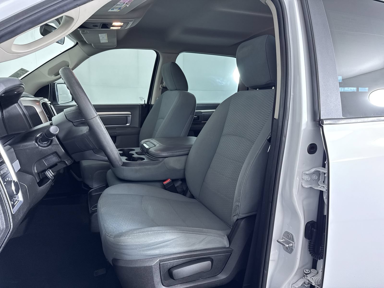 Used 2019 Bright White Clearcoat Ram SLT image 15