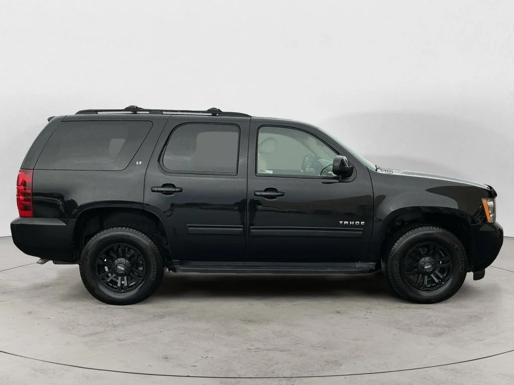 Used 2011 Black Chevrolet LT image 4