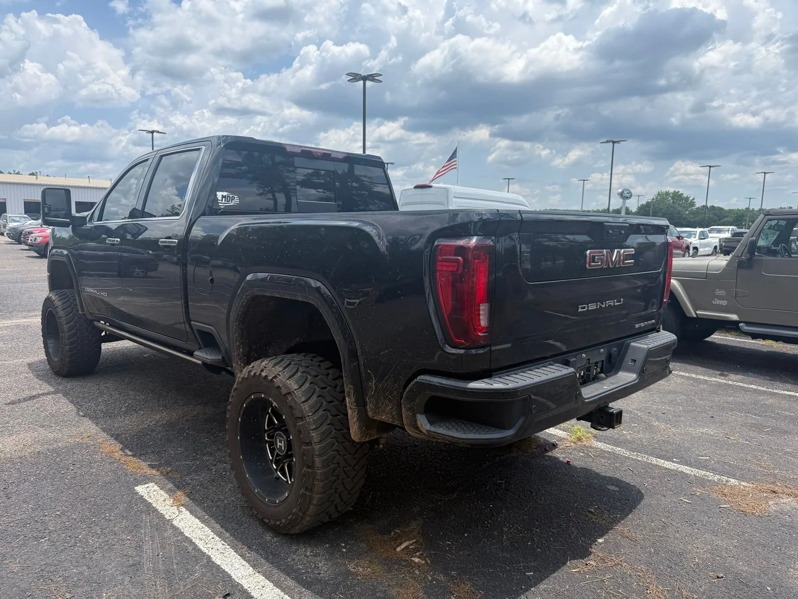 Used 2023 Black GMC Denali image 4