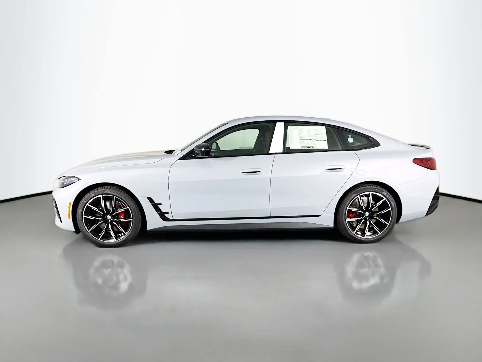New 2026 Brooklyn Grey Metallic BMW eDrive40 image 4