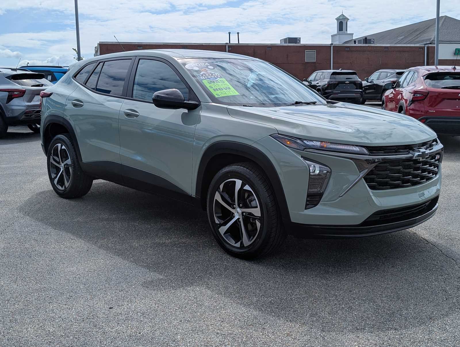 Certified Used 2024 Cacti Green Chevrolet 1RS image 6