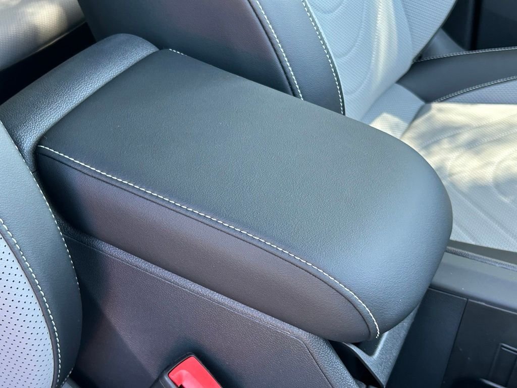 New 2026 Green Volkswagen 2.0T SE R-Line Black image 40