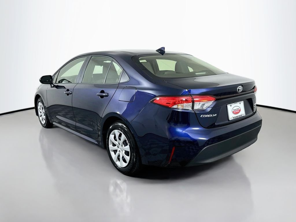 Used 2026  Toyota LE image 7