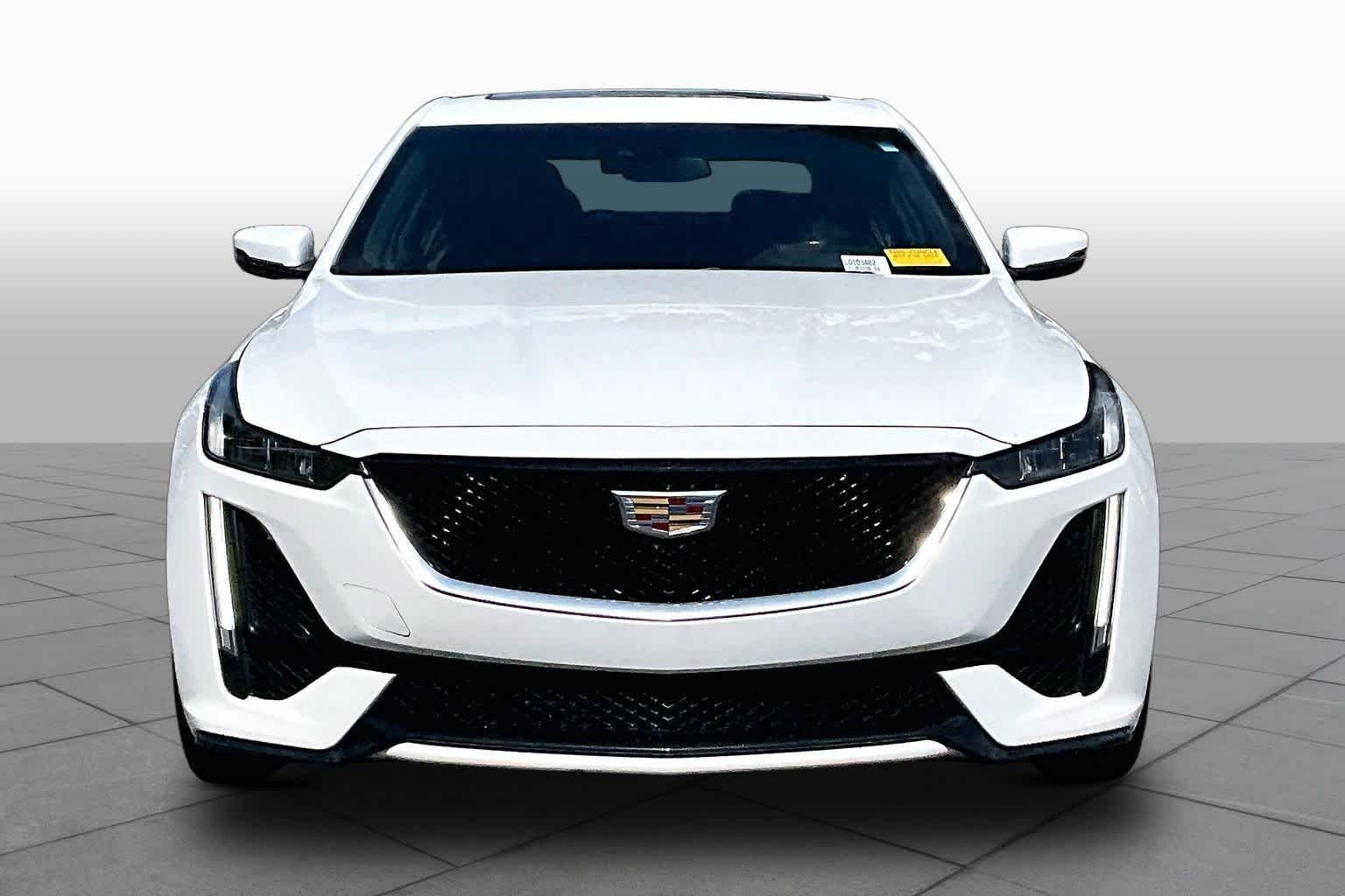 Used 2020 Summit White Cadillac Sport image 4