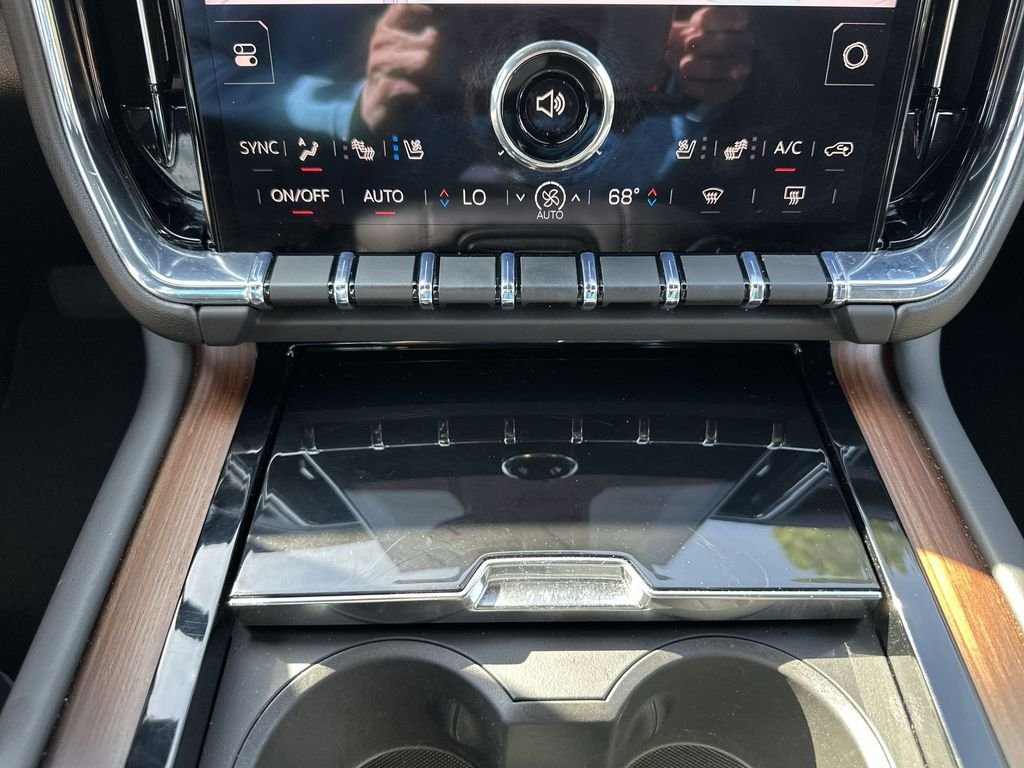 Certified Used 2025 Onyx Black GMC Denali image 34