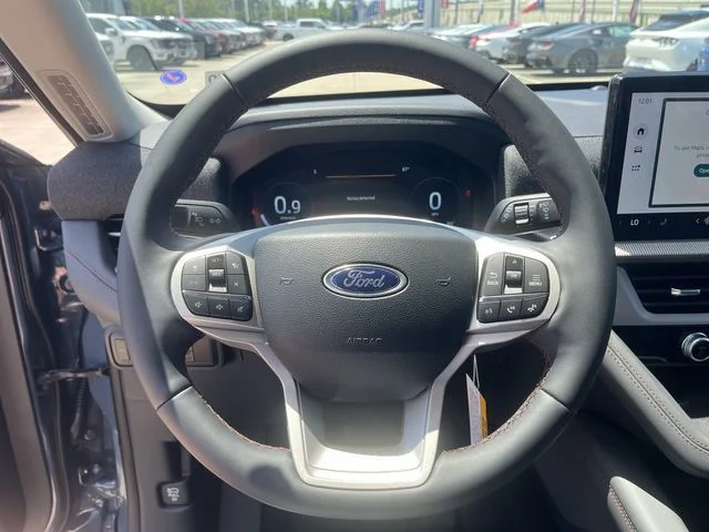 New 2026 Vapor Blue Metallic Ford Active image 14