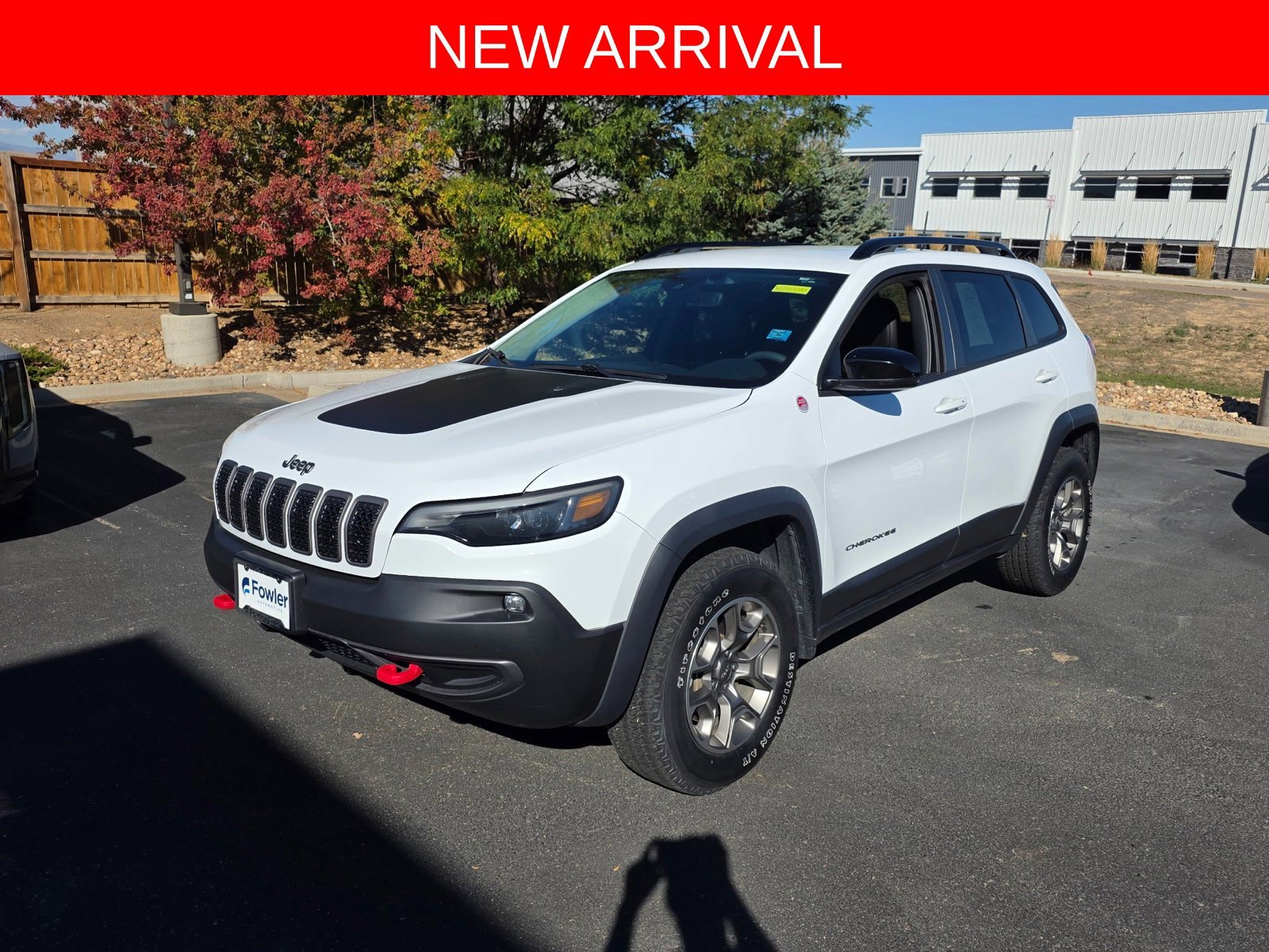 Used 2022 White Jeep Trailhawk image 1