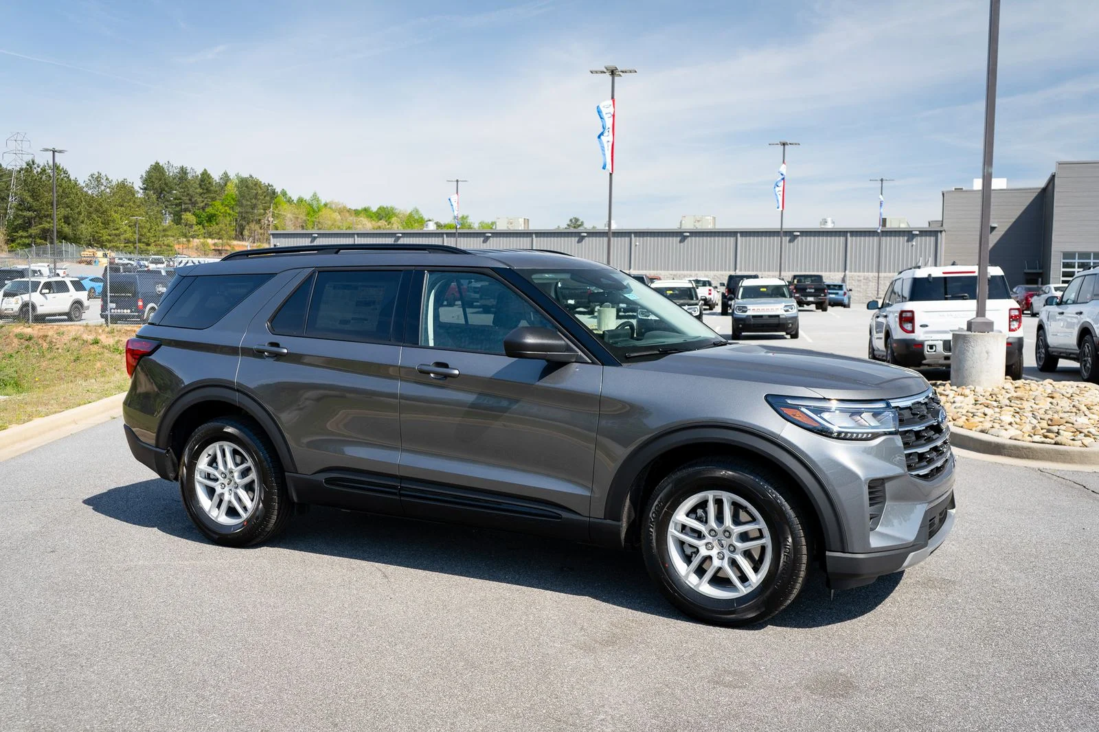 New 2026 Carbonized Gray Metallic Ford Active image 12
