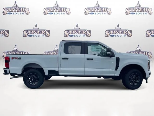 New 2026 Oxford White Ford XL image 2
