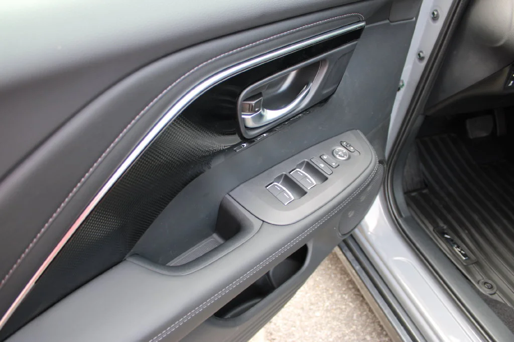 Certified Used 2025 Urban Gray Pearl Acura AWD image 21