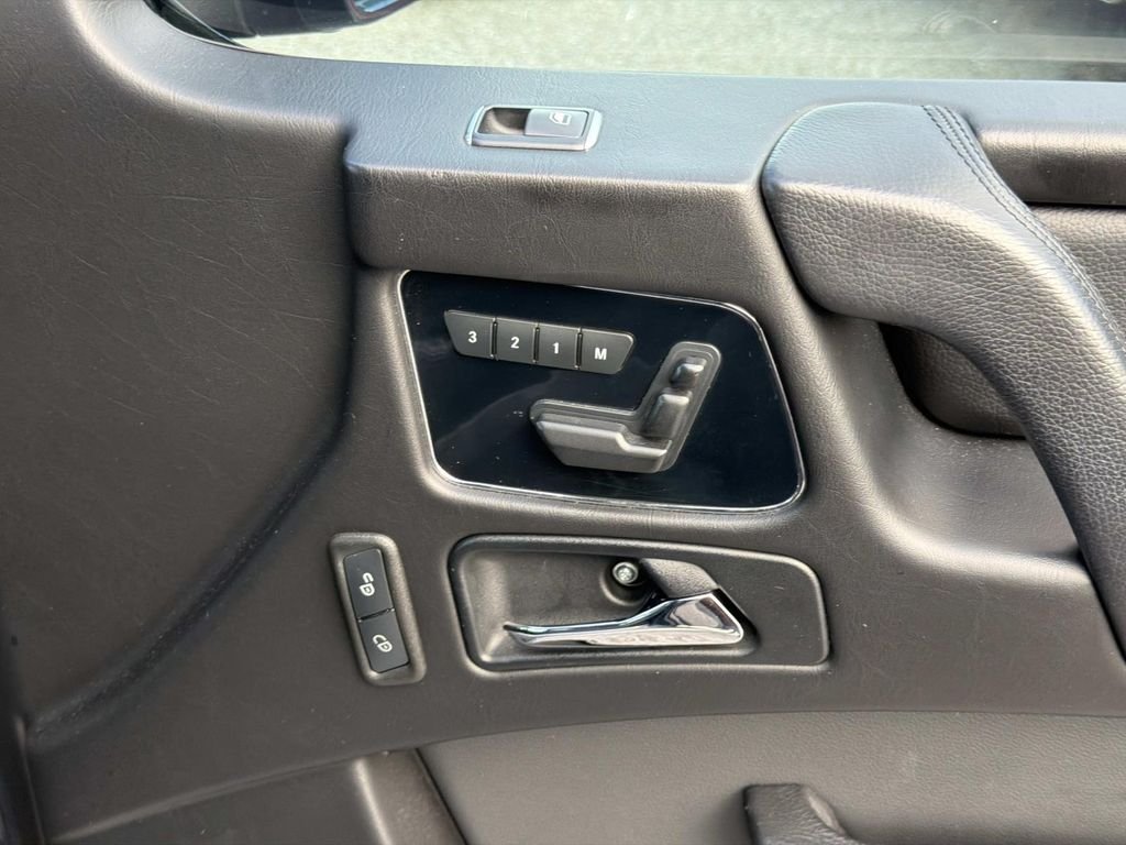 Used 2017 Gray Mercedes-Benz G 550 image 15