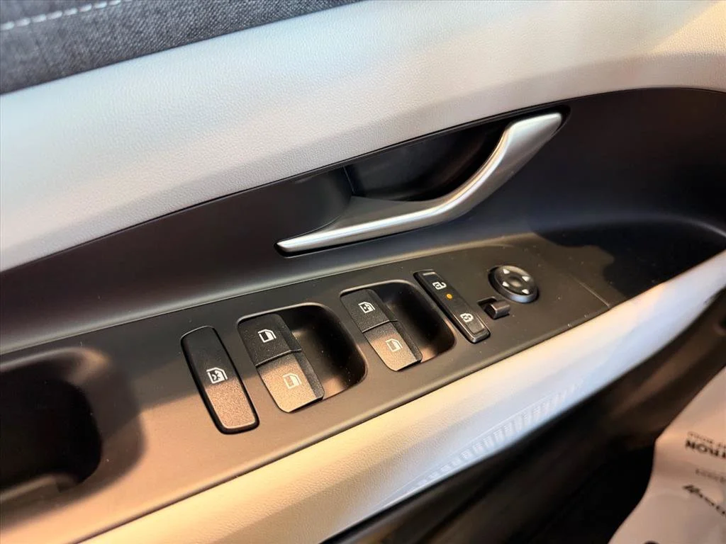 Used 2026 White Hyundai Limited image 14