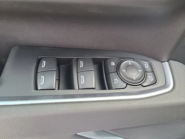 New 2026 Sterling Gray Metallic Chevrolet LT image 17