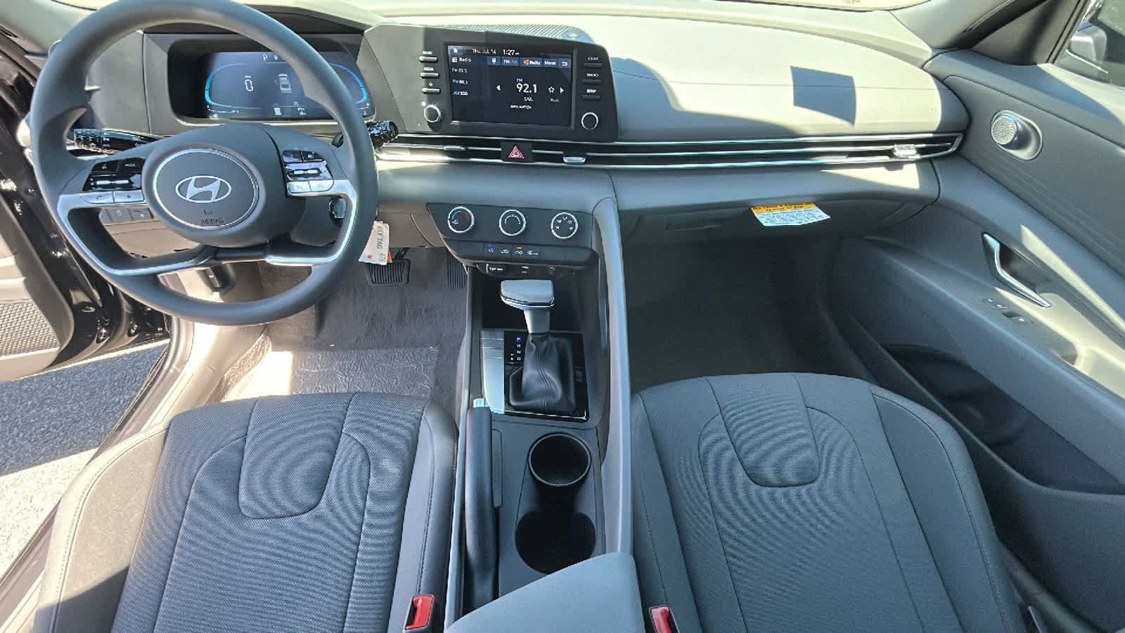 New 2026 Abyss Black Hyundai SE image 26