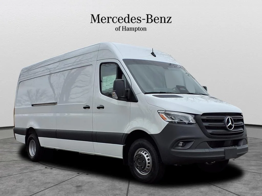 2025 Mercedes-Benz Sprinter 3500XD 170 WB HO High Roof's photo