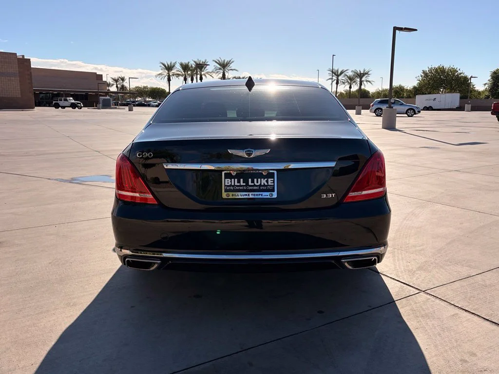 Used 2017 Caspian Black Genesis 3.3T Premium image 3