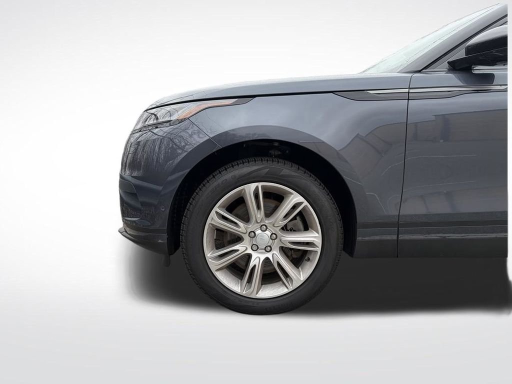 Used 2026 Blue Land Rover S image 9
