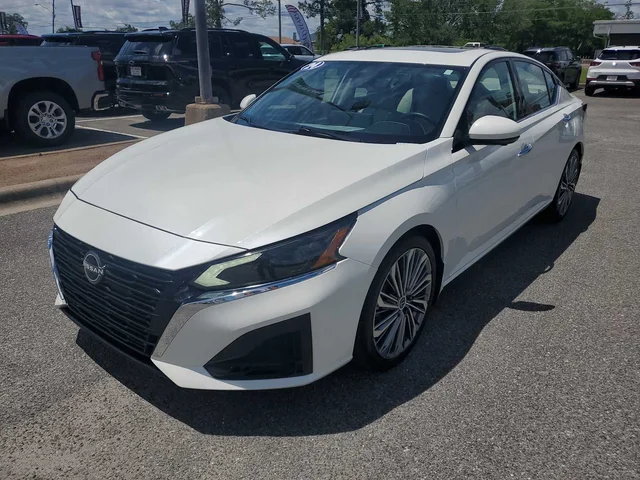 2024 Nissan Altima 2.5 SL
