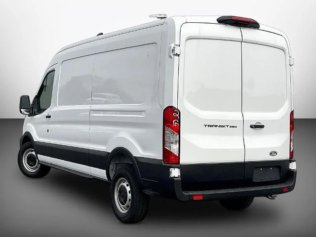 New 2026 Oxford White Ford Cargo Van image 17