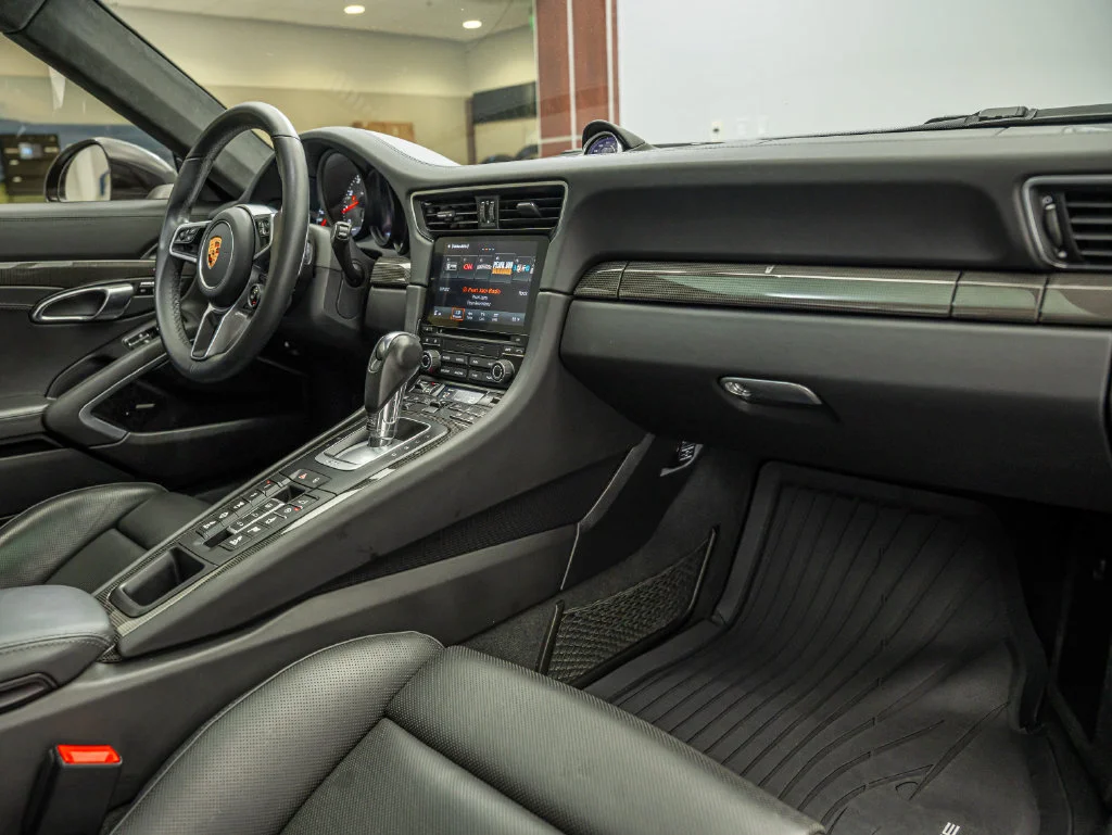 Used 2019 Jet Black Porsche Carrera 4S image 18