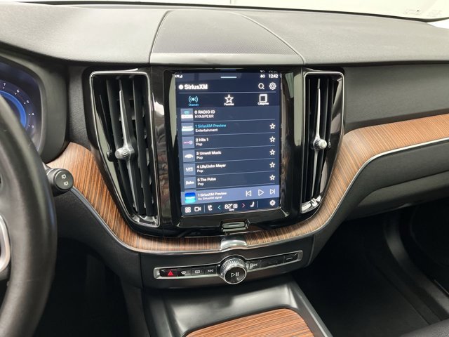 Used 2024 Silver Dawn Metallic Volvo Plus Dark Theme image 16