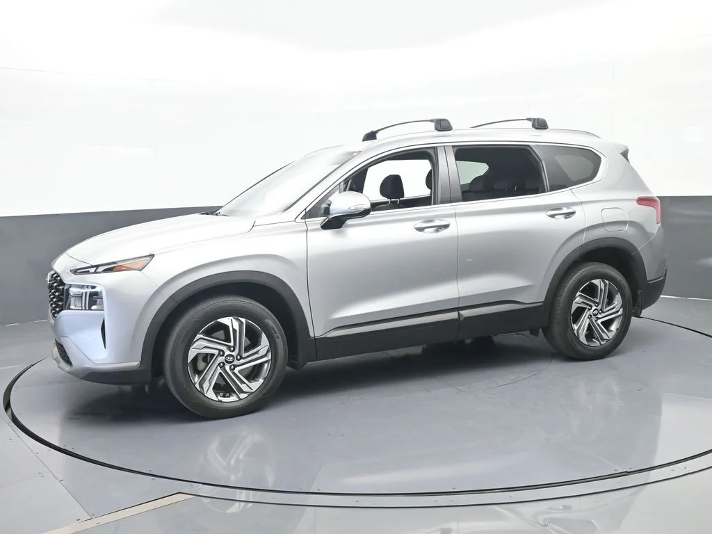Used 2023 Shimmering Silver Pearl Hyundai SEL image 1