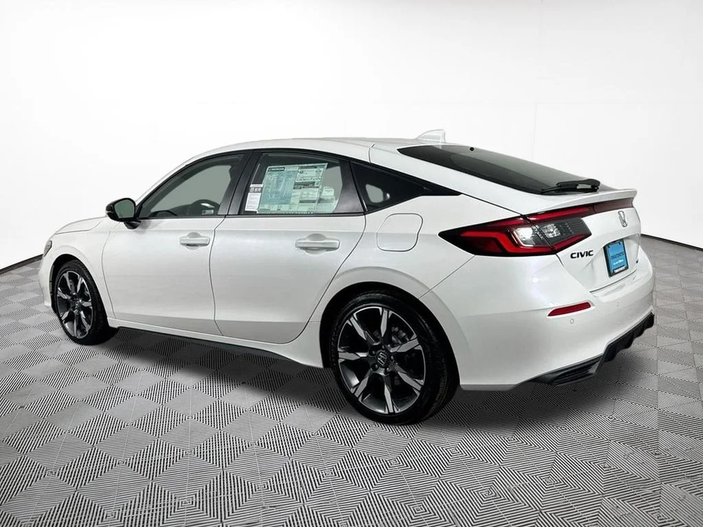 2026 Honda Civic Hatchback Sport Touring - Photo 13