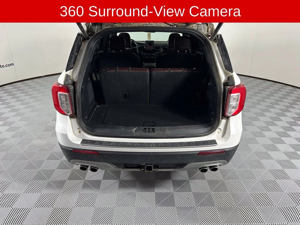 Used 2020 White Metallic Ford Platinum image 20