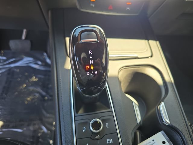 Used 2024 Argent Silver Metallic Cadillac Premium Luxury image 21