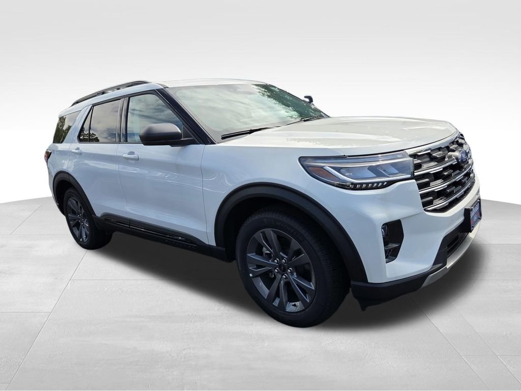 New 2026 Star White Metallic Tri-Coat Ford Active image 1