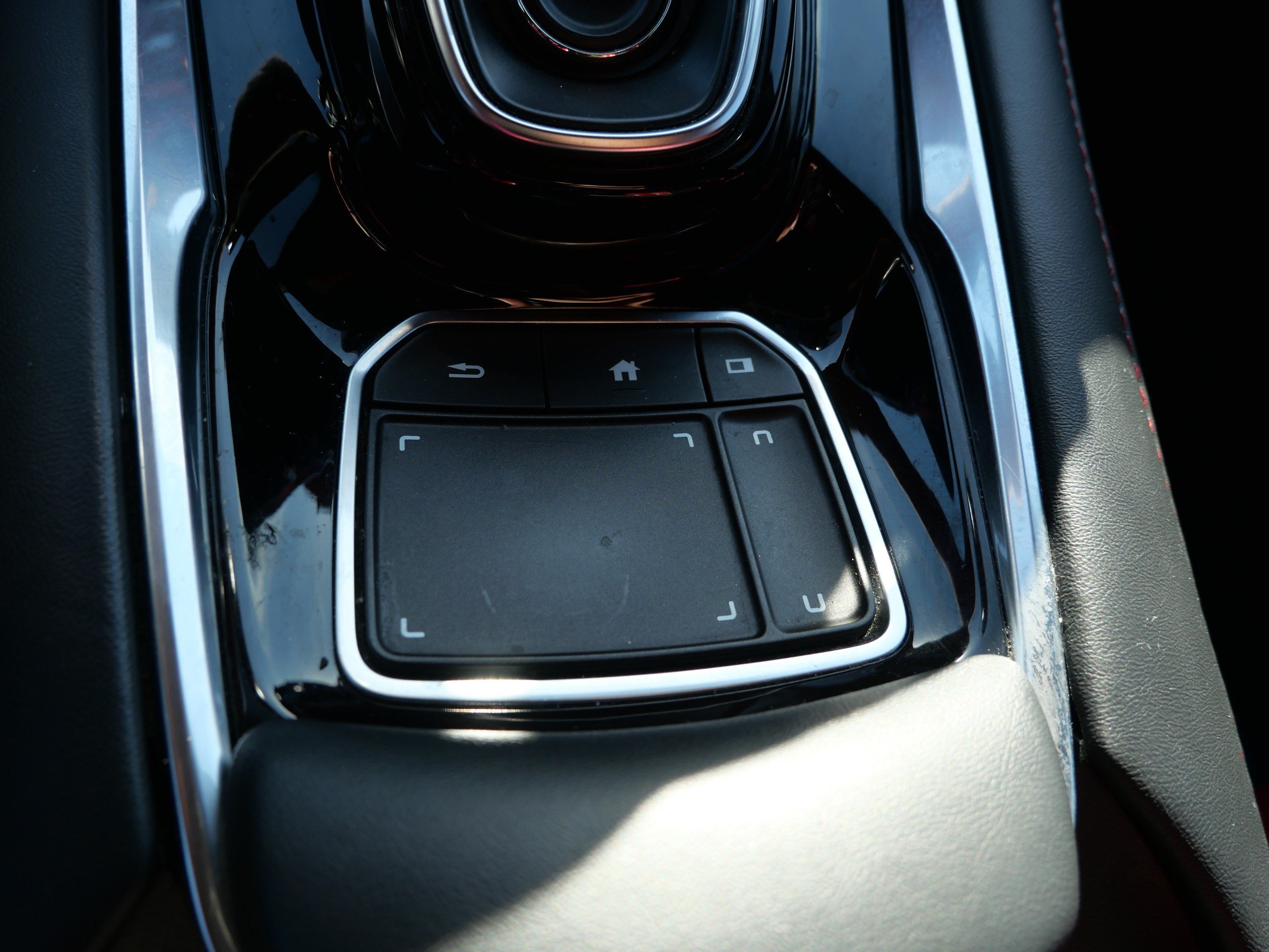 Used 2021 Platinum White Pearl Acura w/A-Spec Package image 31