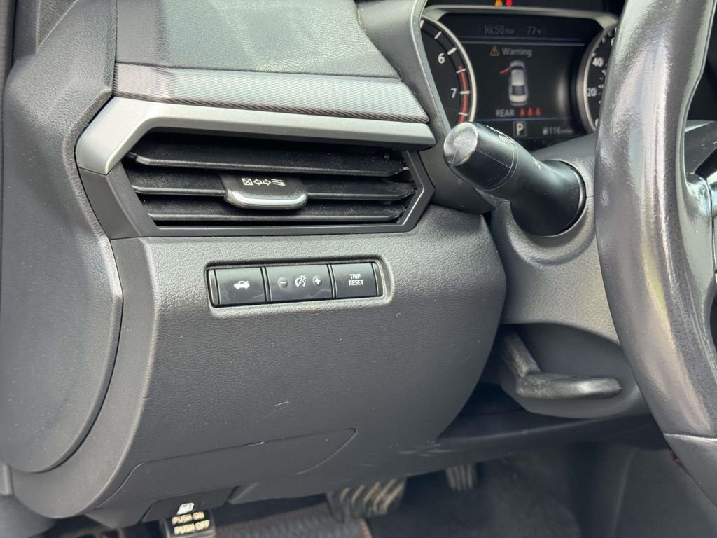 Used 2024 Black Nissan 2.5 SR image 9