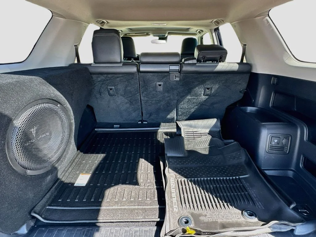 Used 2020 Blue Toyota SR5 Premium image 32