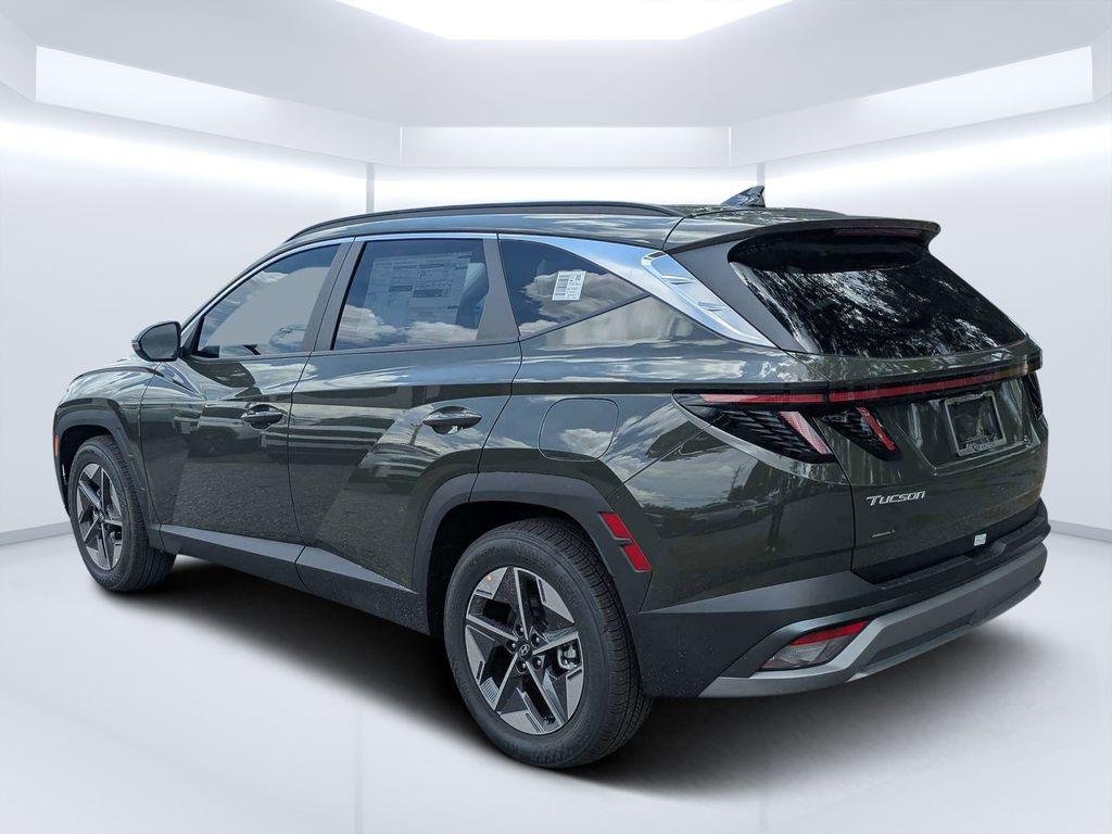New 2026 Green Hyundai SEL Premium FWD image 5