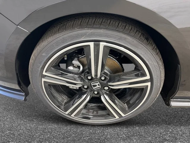 New 2026 Crystal Black Pearl Honda SE image 11