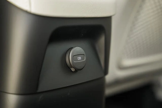New 2026 Crystal White Volvo T8 Ultra image 34