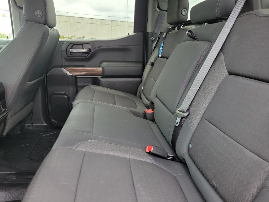 Used 2019 CAJUN RED TINTCOAT Chevrolet RST image 12