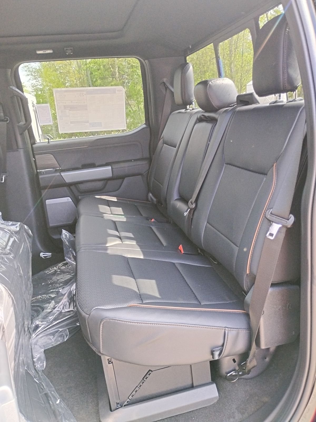 New 2026 Agate Black Metallic Ford Lariat® image 15