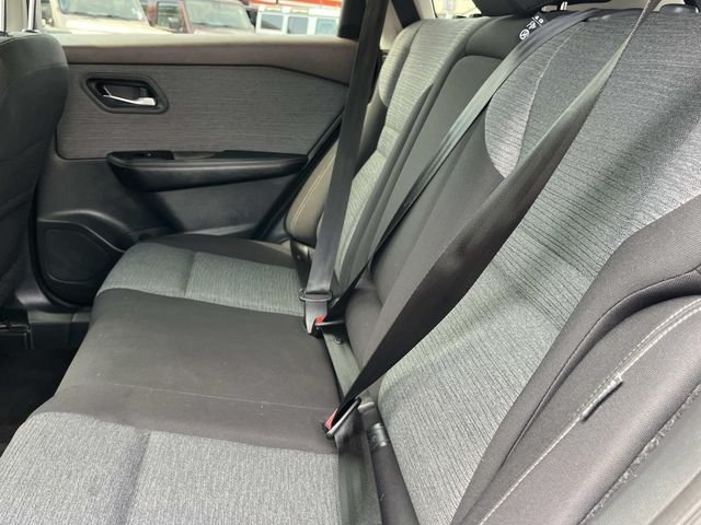 2023 Nissan Rogue SV - Photo 20