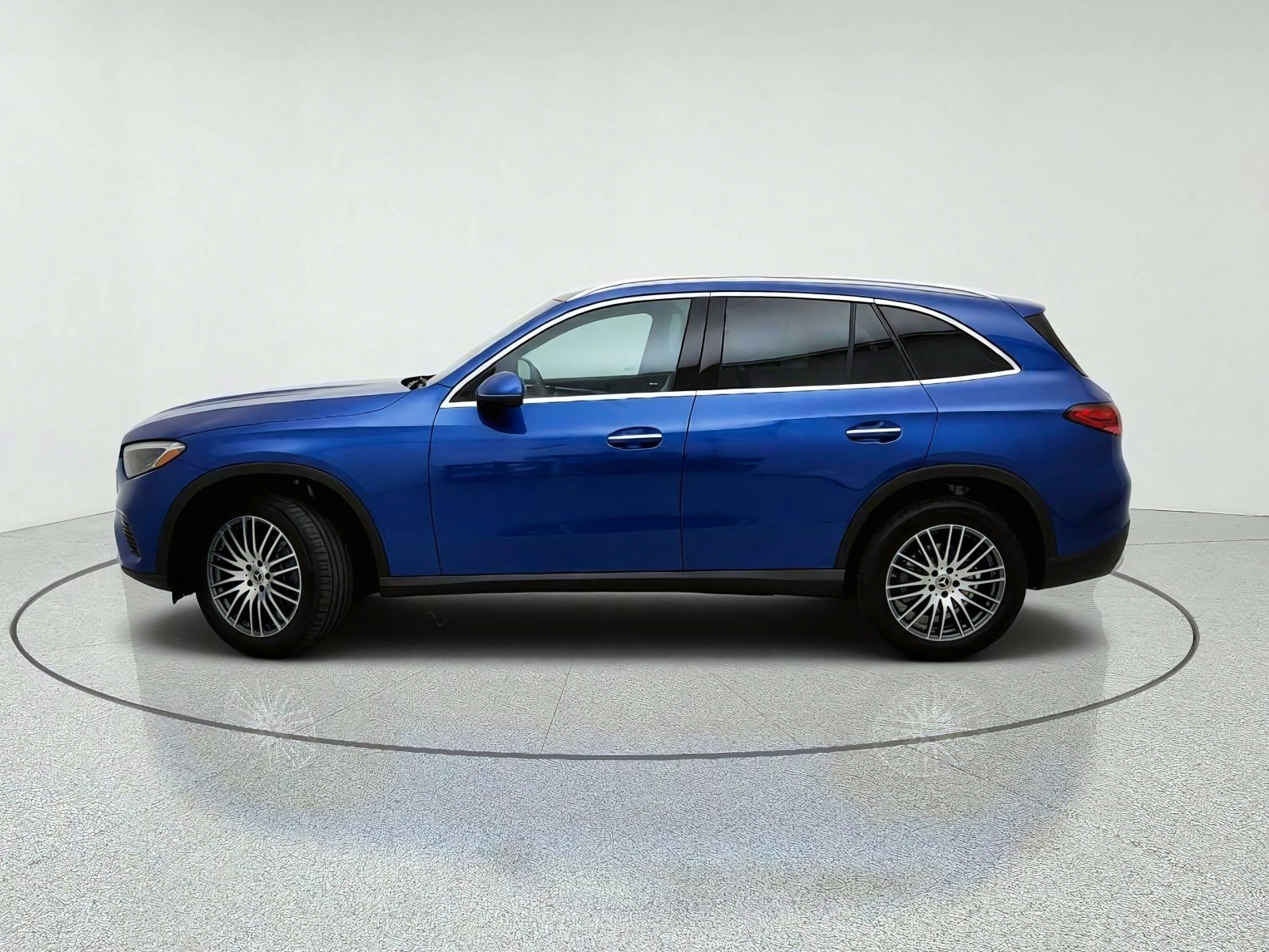 Certified Used 2026 Starling Blue Metallic Mercedes-Benz GLC 300 image 14