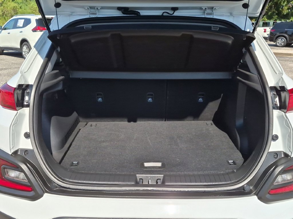 Used 2020 White Hyundai SEL Plus image 31