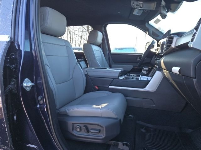 2026 Toyota Tundra Limited - Photo 32