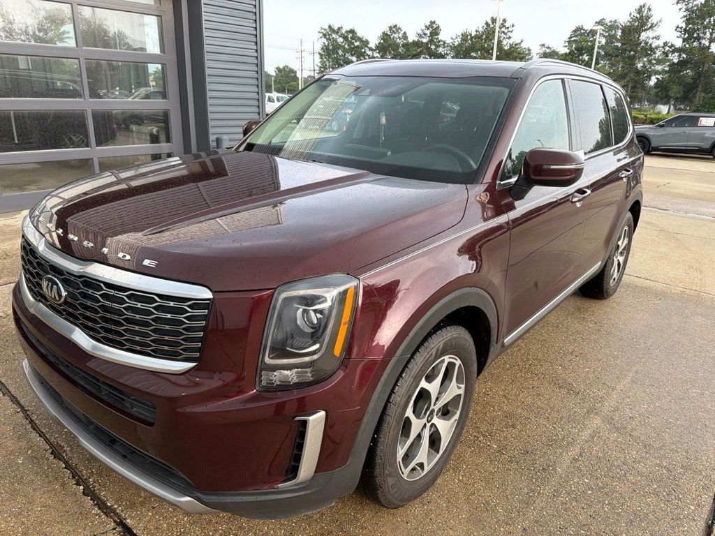 Used 2020 Purple Kia EX image 1