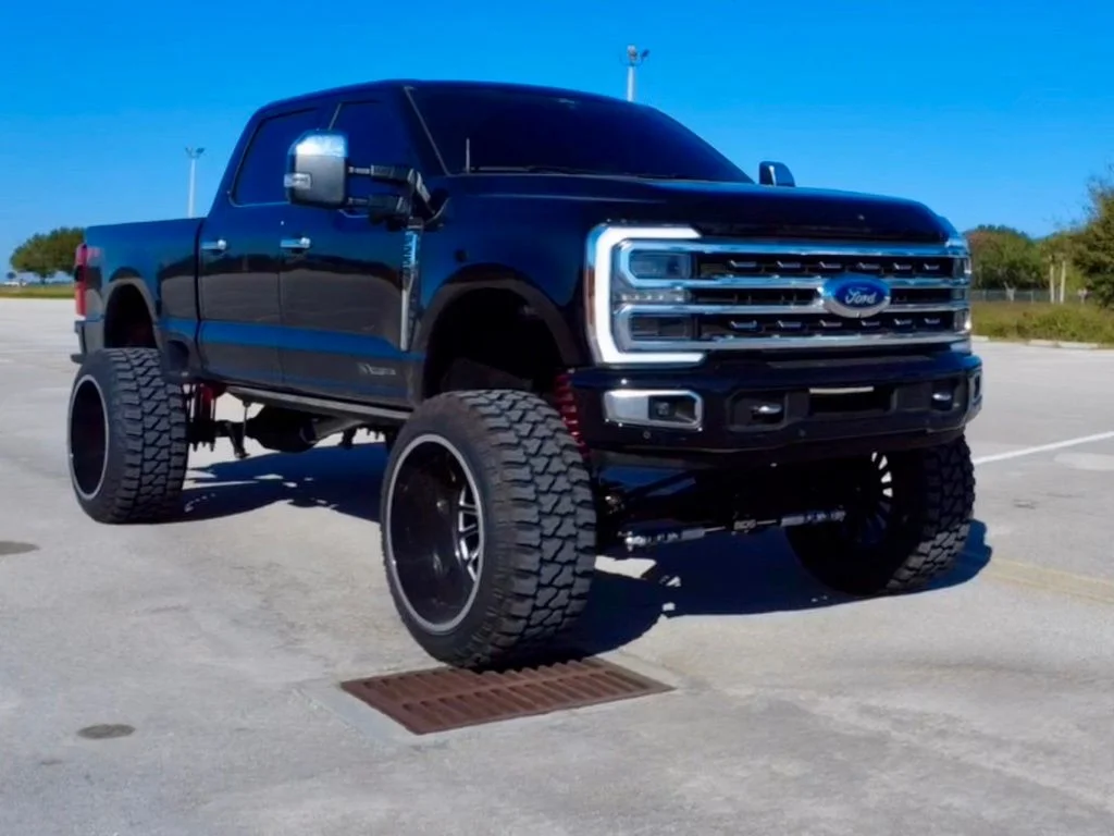 Used 2024 Black Metallic Ford Platinum image 18