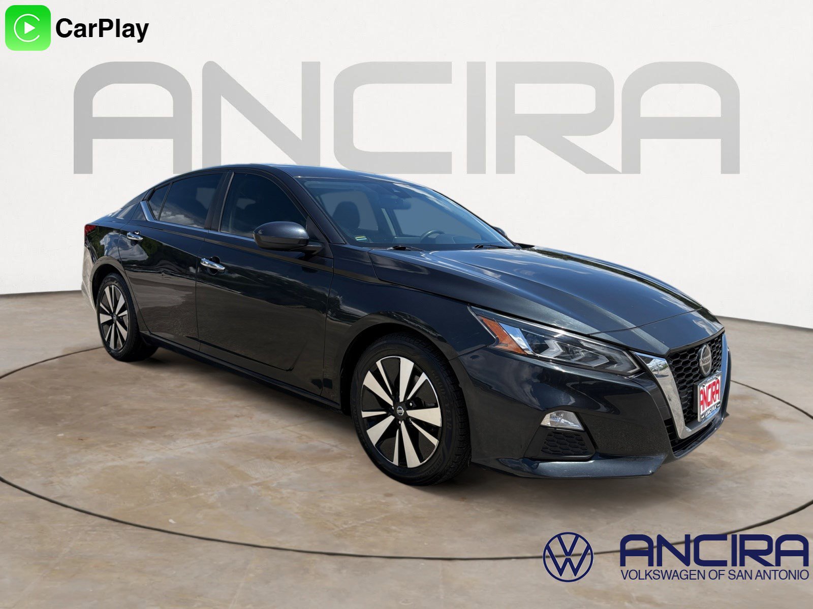 Used 2022 Storm Blue Metallic Nissan 2.5 SV image 1