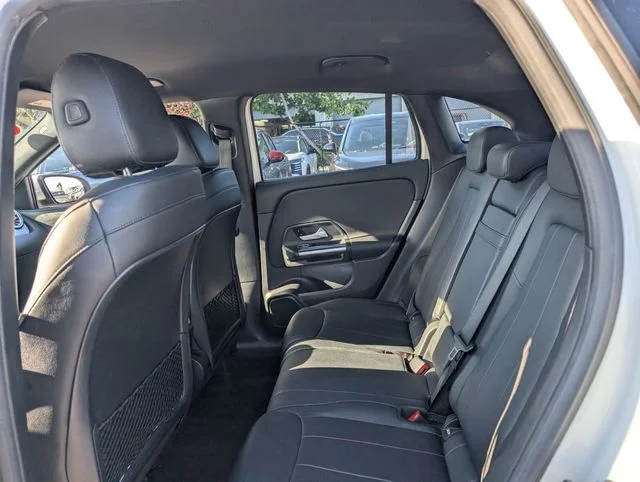 Used 2021 Black Mercedes-Benz GLA 250 image 12